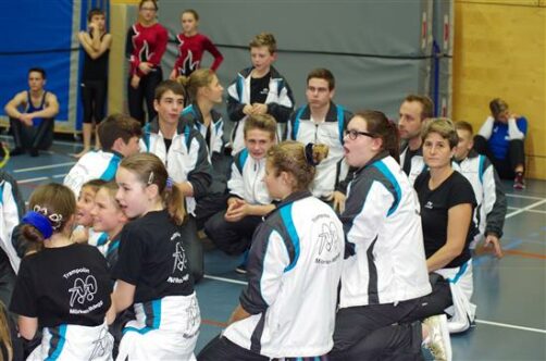 Trampolinriege des STV Möriken-Wildegg an der CH-Meisterschaft / Schweizermeisterschaft im Jugend Vereinsturnen